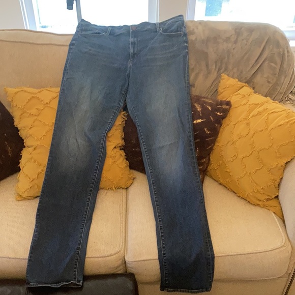 ANN TAYLOR LOFT JEANS - Picture 7 of 7